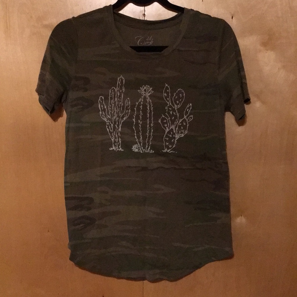 Camo, cacti shirt